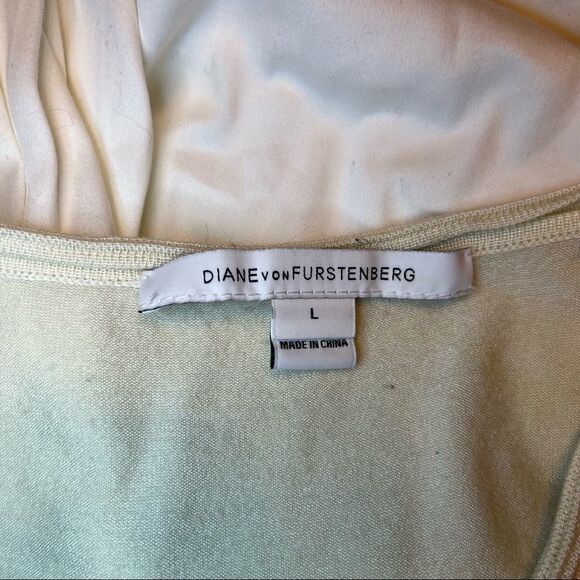 Diane von Furstenberg Benni Ruffled Merino Pullover Sweater - Picture 12 of 14